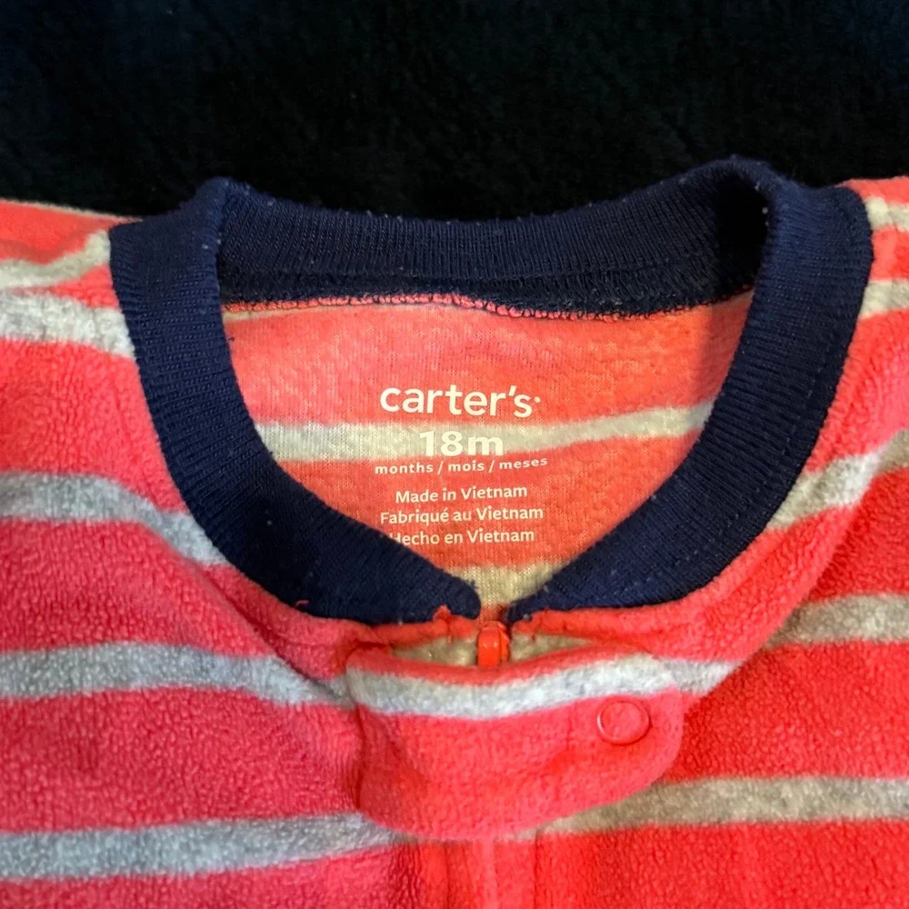 Carters Little Planet Organic Cotton Pajamas and Fleece‎ Footed Sleeper Set 18M